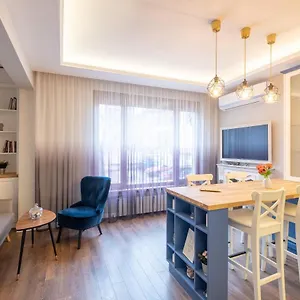 Apartment Designer & Cozy 2bd Flat With A Parking In The Center By Flat Mаnager, Sofia